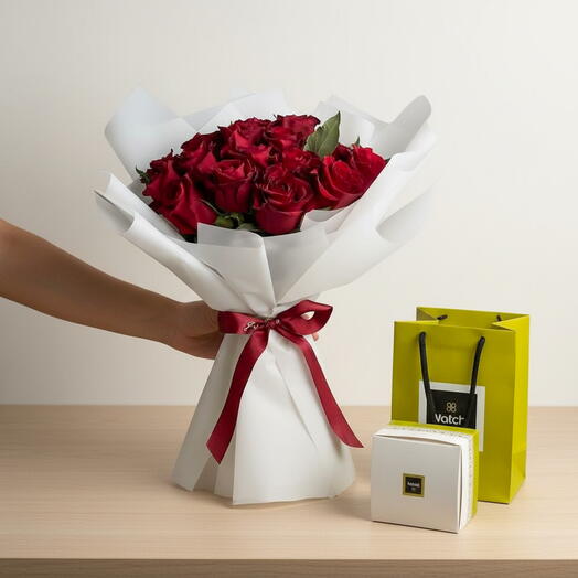 Red Roses Patchi Chocolates Gift Set