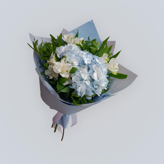 Blue mist: 1 light blue hydrangea, 10 stem white estomeria flowers