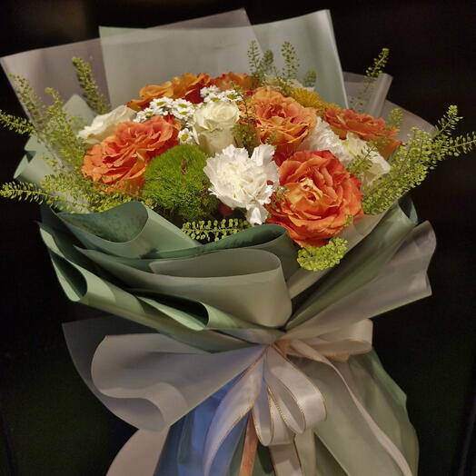 توهج برتقالي فستقي