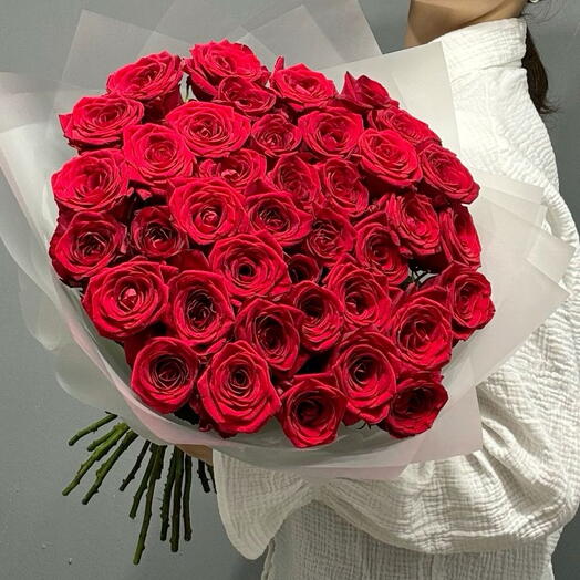 Ramo premium de 31 rosas rojas
