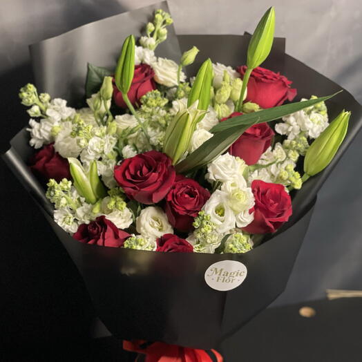 Букет «Полночная элегантность»