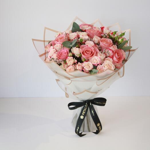 BLOOMS BLUSH BOUQUET