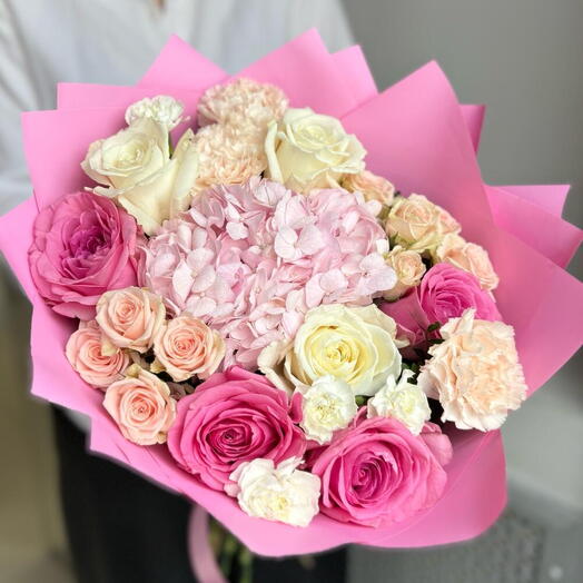 Ramo de Hortensia, Blanca   Rosas Rosadas