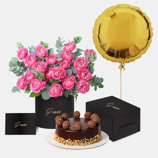 Розовый спрей Julieta в коробке с набором пирожных Ferrero