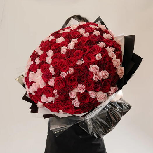 Viva La Vida- Premium Red Rose and Pink Rose Bouquet