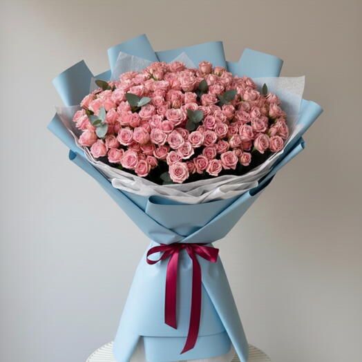 Золушка - букет из 101 розовой кустовой розы