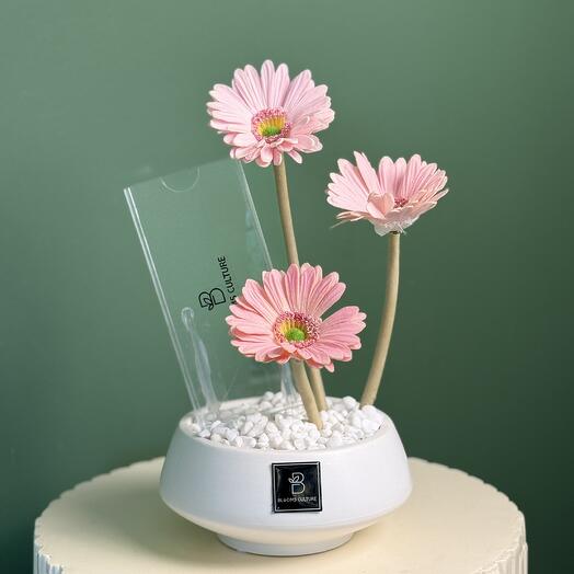 Искусственная Грейс Блум