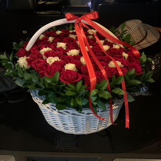 Premium Red Rose Basket
