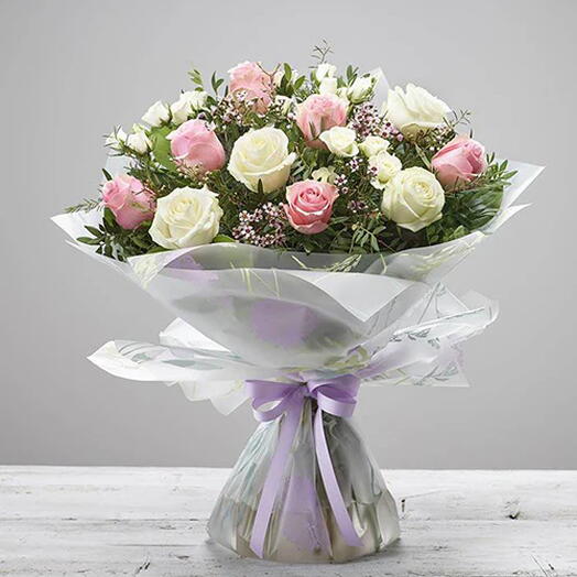 Exquisite Rose Hand Tied Bouquet