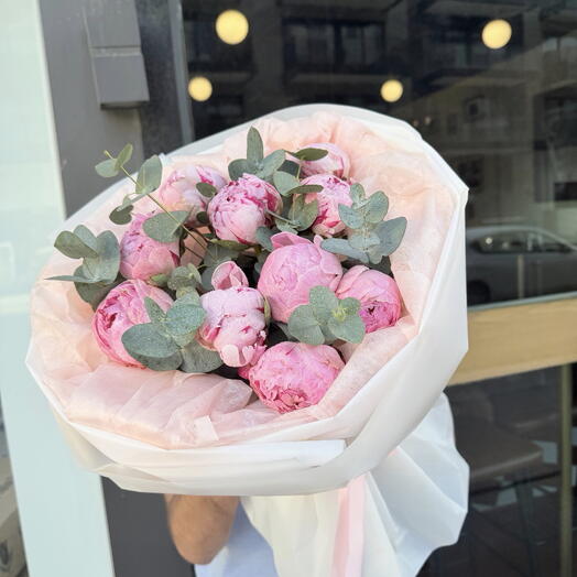 10 Peonies s