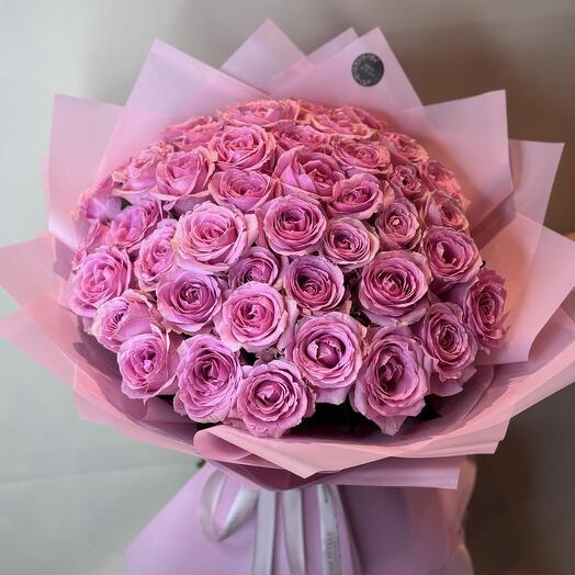 DARK PINK ROSES HAND BOQUET