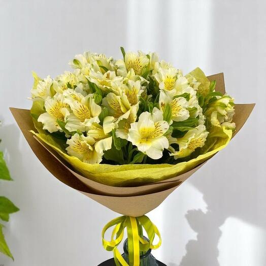 Жёлтая альстромерия Восхищение