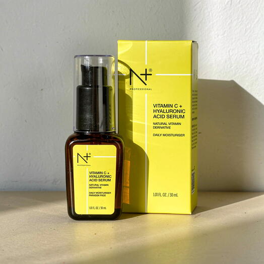 N+ سيروم للوجه بفيتامين سي + حمض الهيالورونيك