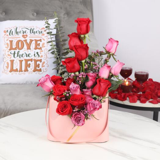 Caja Elegance de 19 Rosas