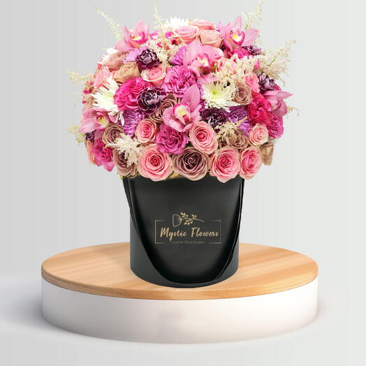 Букет смешанных роз на день рождения