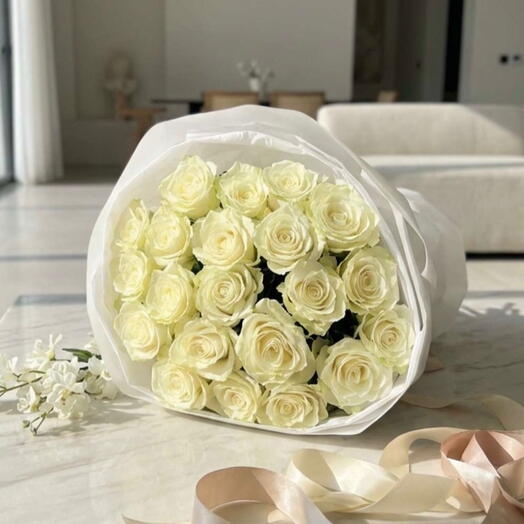 Flowers bouquet with white 21 roses
