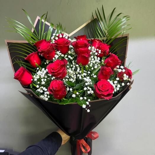 Red roses bouquet