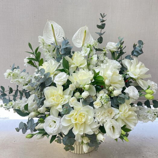 White nice vase arrangement