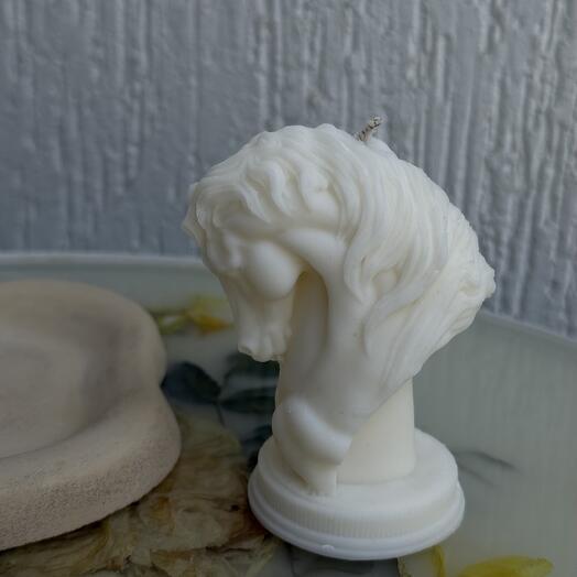 White interior candle horse