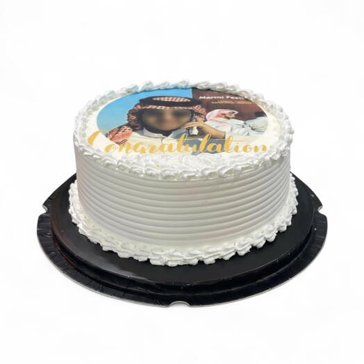 Custom edible photo prints cake