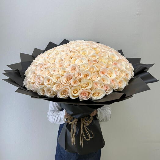 151The Crowned _ Luxury Elegance Cream White Rose Bouquet
