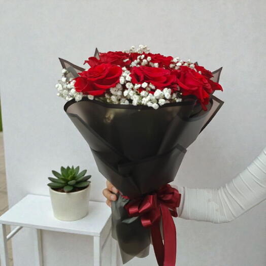 Classic Romance Blooms