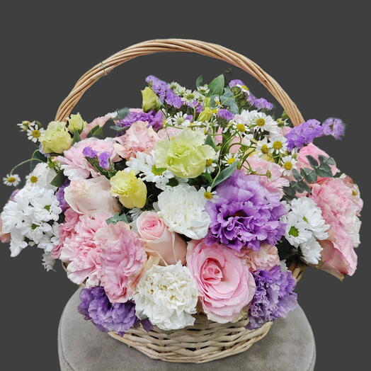 Цветы в корзине, микс цветов