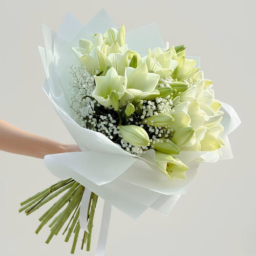 15 белых лилий