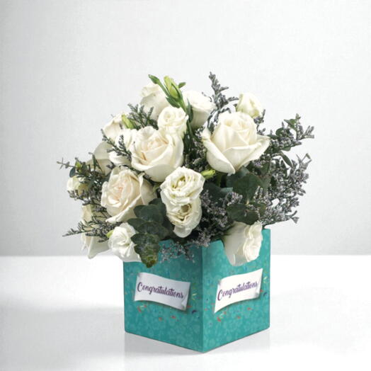 Signature congratulations box – mixed white