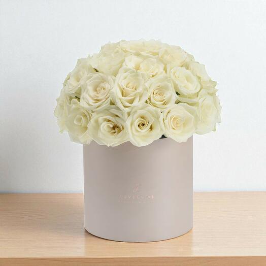 Noor Blooms In Sand Bloom Box