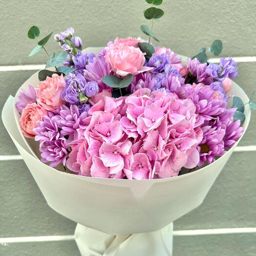 Las flores Julietta realzan