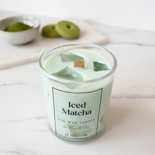 Iced Matcha - ароматическая свеча в банке со спичками