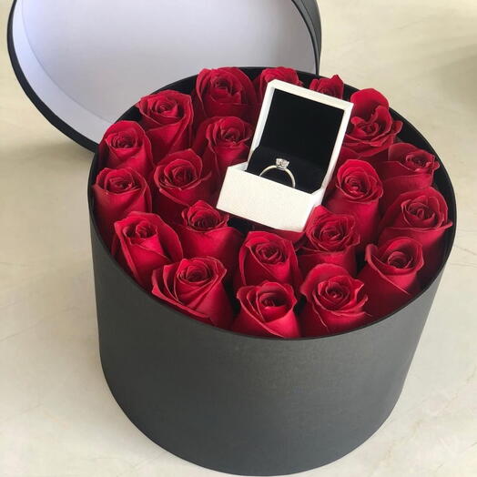 Regal Ring in Rose Box