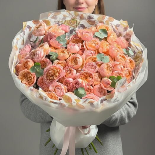 Premium Julietta Roses with Eucalyptus