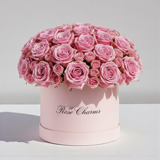 Elegant Pink Rose Flower Box