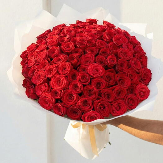 99 Premium Red Roses Bouquet – Luxury Grand Arrangement