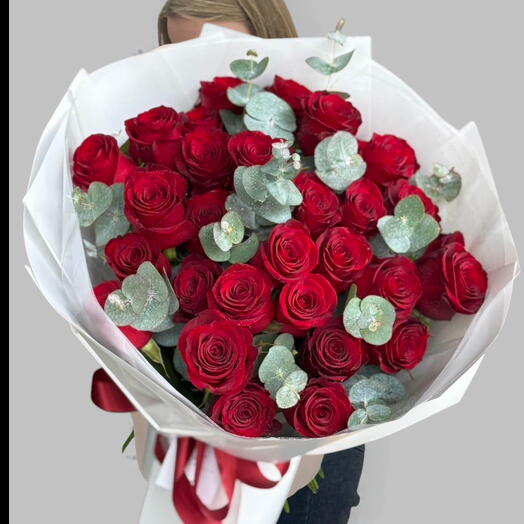 Mini mine _ Букет из 51 красной розы к Дню святого Валентина
