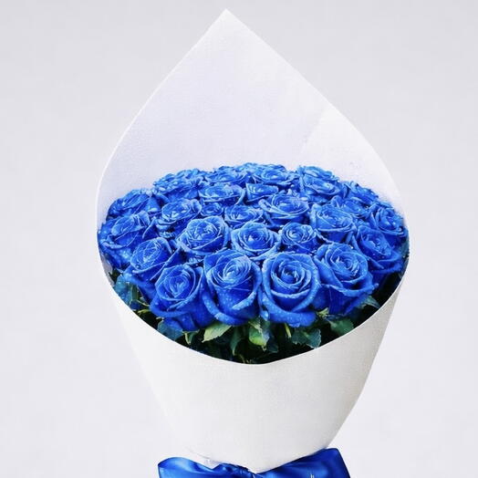 Midnight Elegance 31 – Dark Blue Roses in Black Wrap