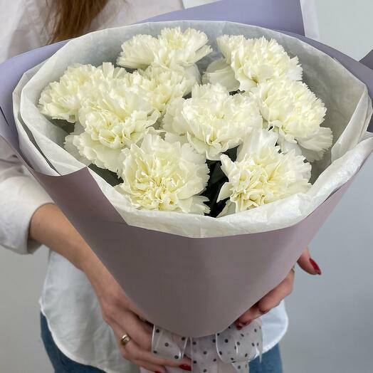 Bouquet of white dianthus-1353