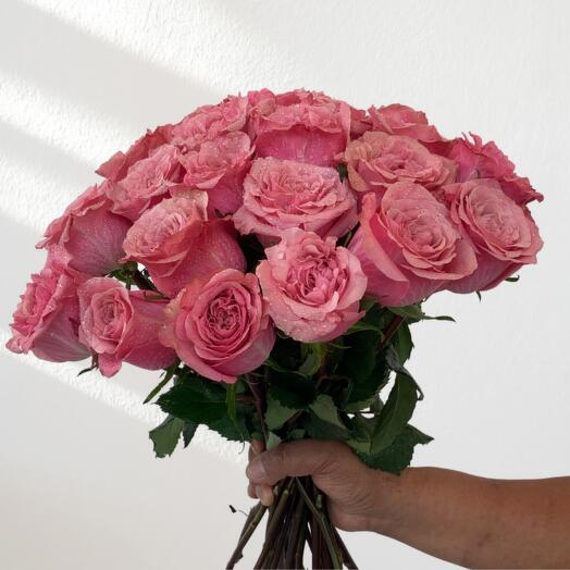 Ramo de rosas de jardín