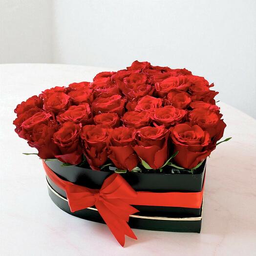 Heart red rose box