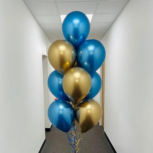 15 синих золотых хромированных шаров