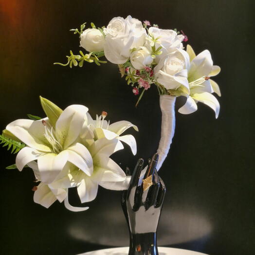Bridal handle bouquet. White Lilly   proud white roses