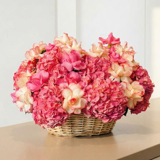 Rosy Charm - Un parfait mélange de romantisme