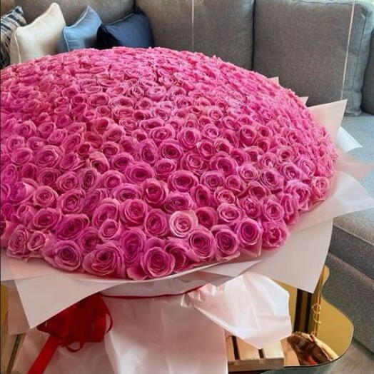 باقة من 500 وردة وردية من Wham