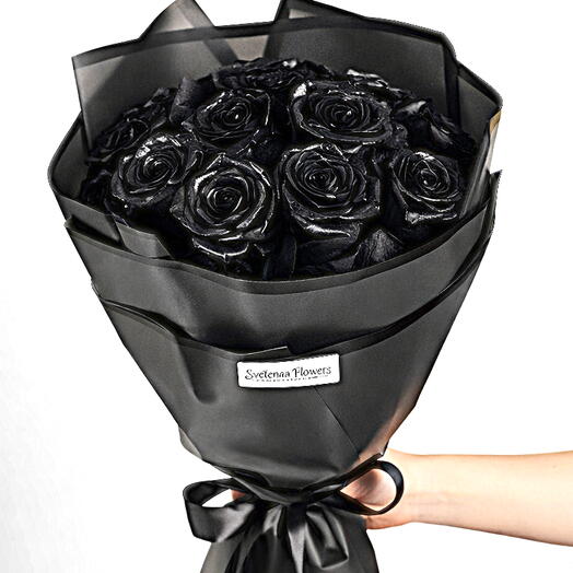 Midnight Black Roses – Luxury 11 Rose Bouquet