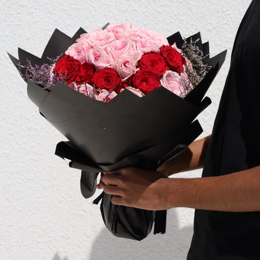 Grand Rose Mixed Bouquet