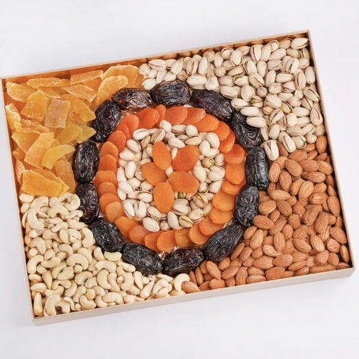 Snacker s Delight Dry fruits Box
