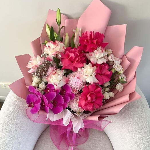 French Rose Bouquet  PE4