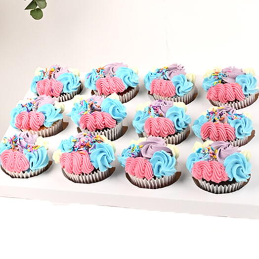 Boîte cadeau de 12 cupcakes colorés en spirale